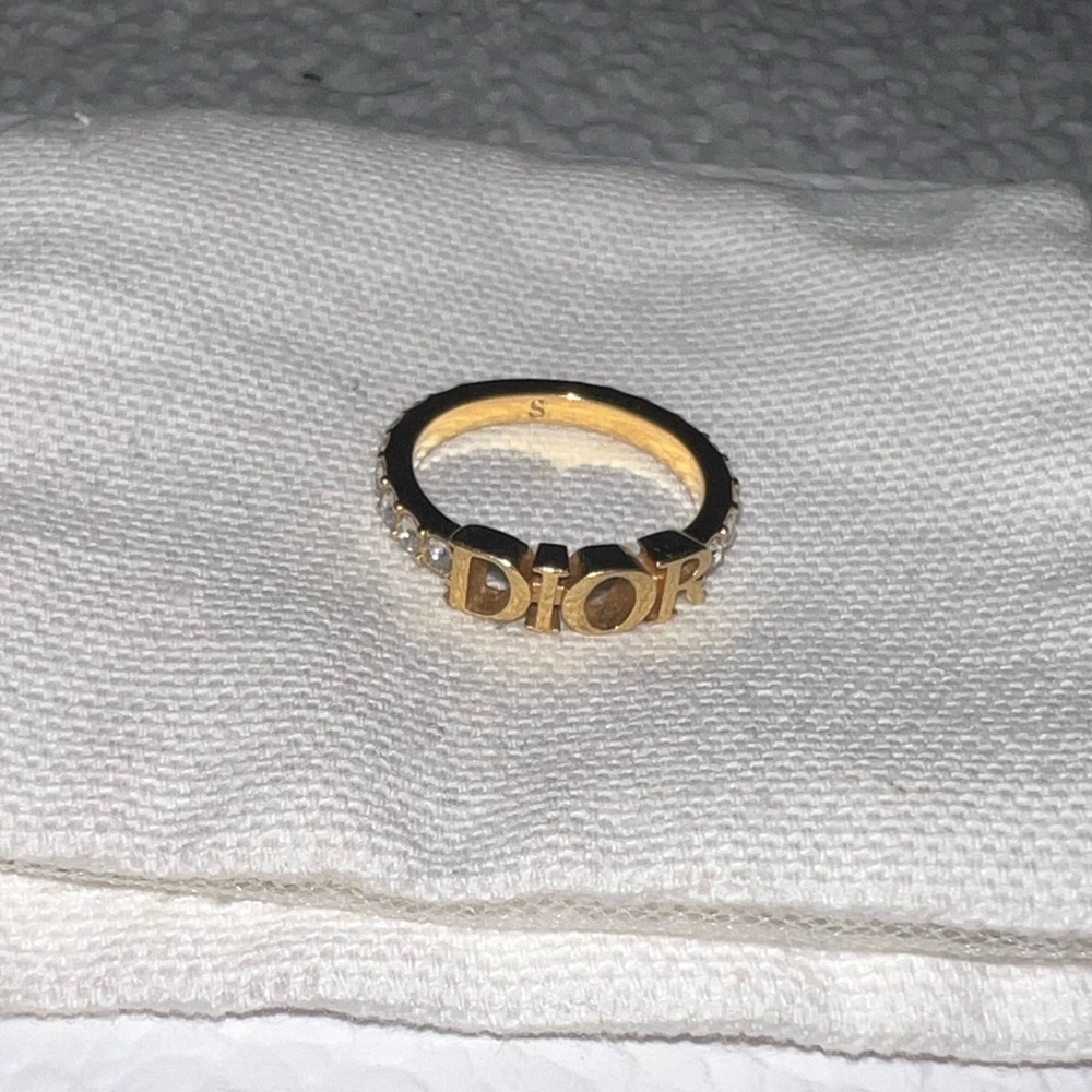 Dio(r)evolution Ring Size Small